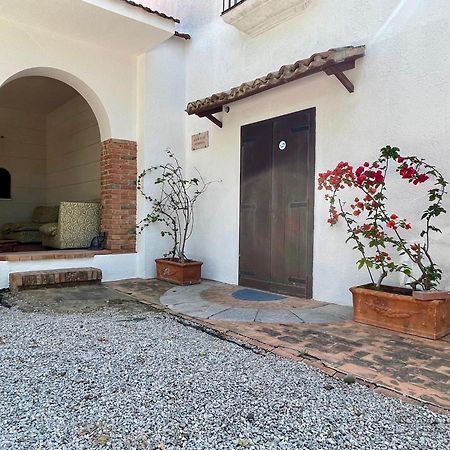 צ'פאלו Villa Tana Pacenzia מראה חיצוני תמונה